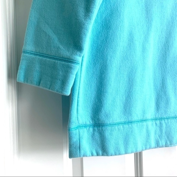 Old Navy Light Blue 3/4 Sleeve Round Neck Sweatshirt Sweater size Small - Picture 2 of 5